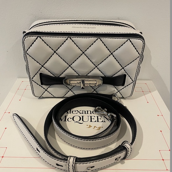 Alexander McQueen Handbags - Christmas🎅 Liquidation❗️ALEXANDER MCQUEEN  The Myth Ivory Leather CROSSBODY BAG